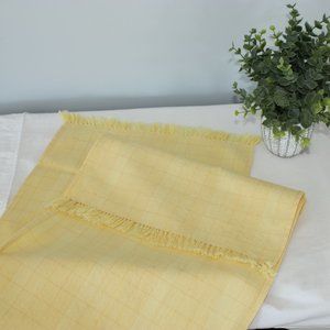Table Runner Yellow